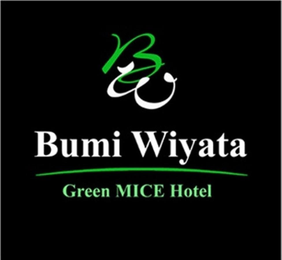 Bumi Wiyata Hotel 데폭 외부 사진